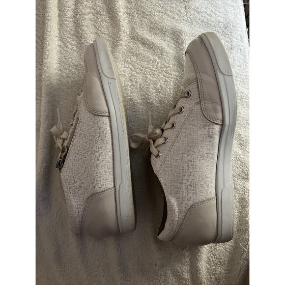 Munro Gabbie Sneakers-White Combo 9.5M - Picture 3 of 6
